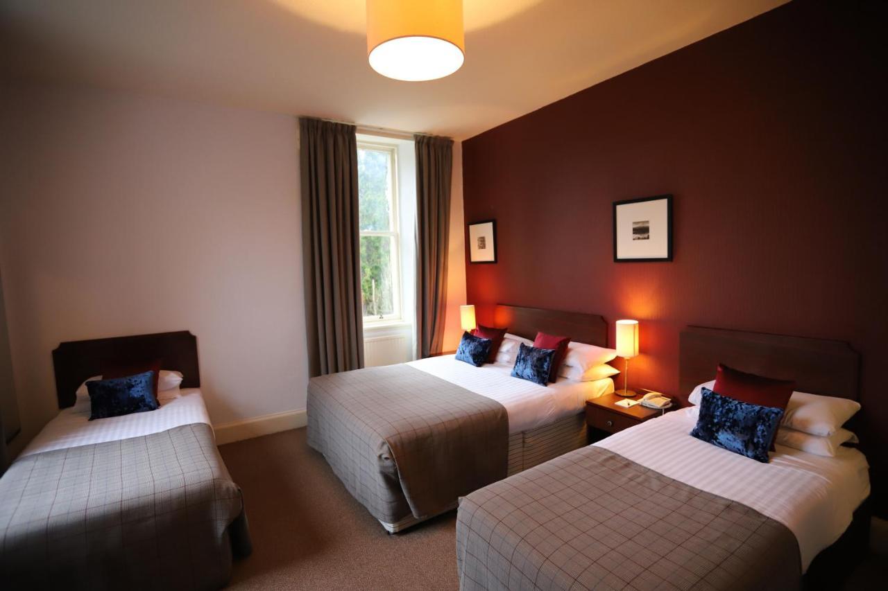 Ben Wyvis Hotel 스트래스페퍼 외부 사진