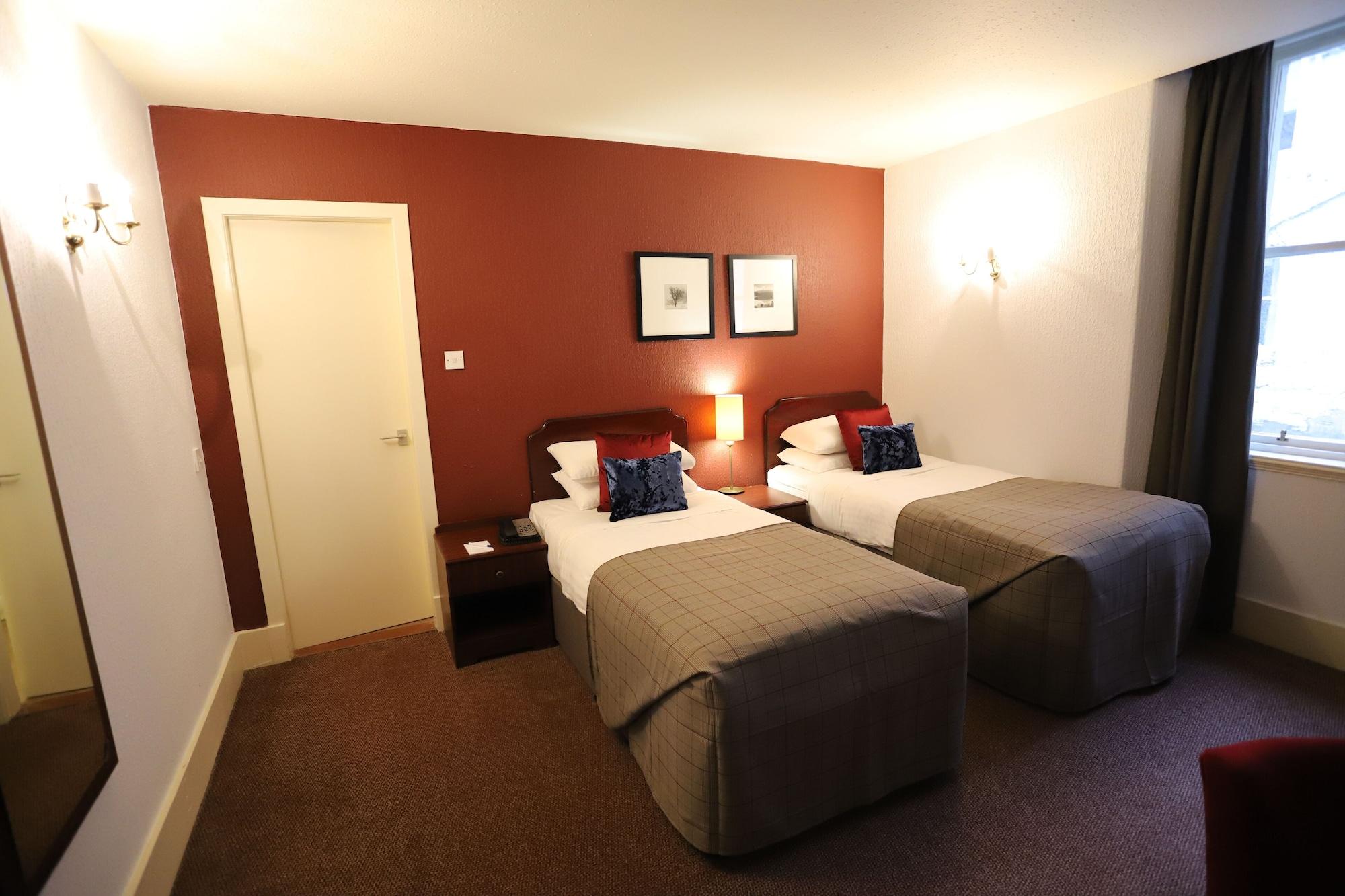 Ben Wyvis Hotel 스트래스페퍼 외부 사진